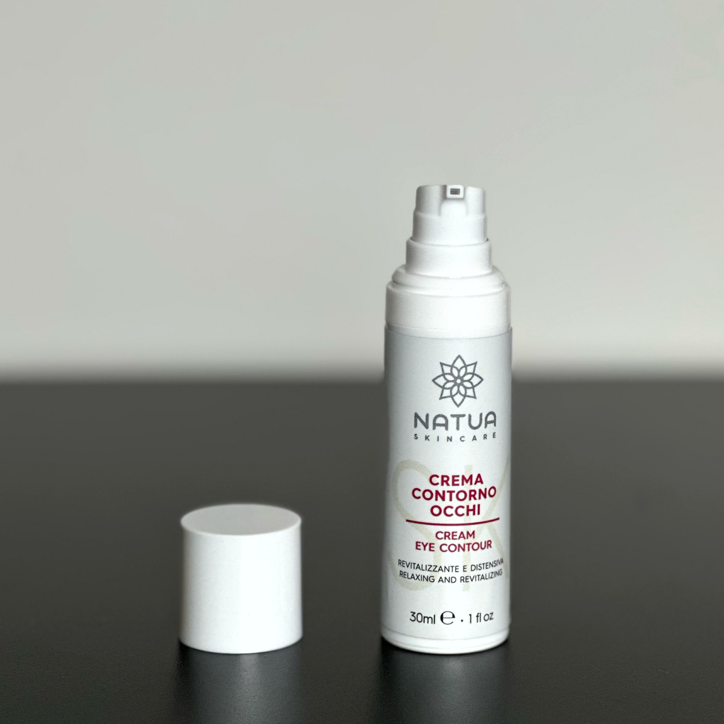 SK Crème Contour Yeux : Lumière, Fermeté et Confort pour votre Regard