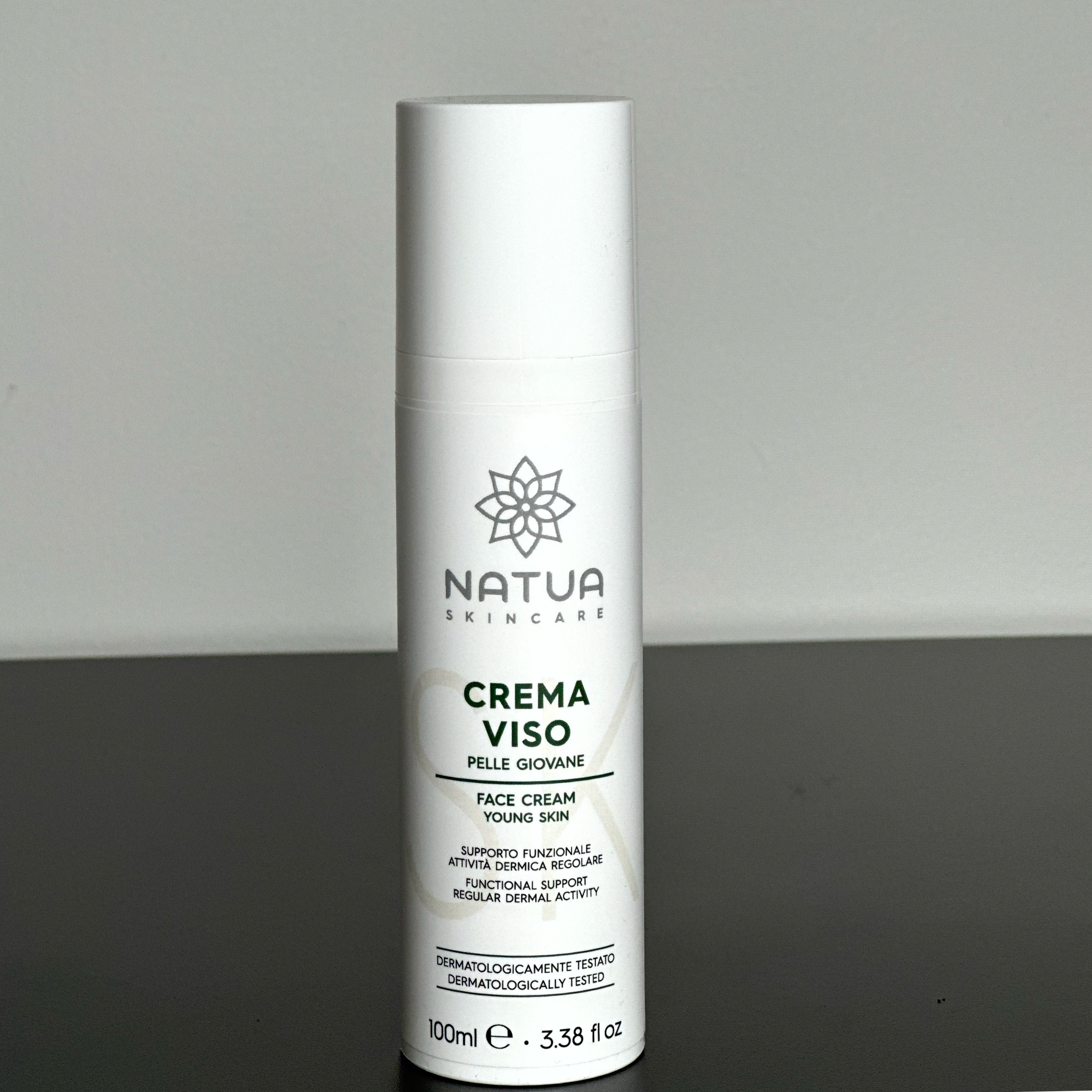 SK Crème Visage Peau Jeune : Préserver et Sublimer l’Éclat Naturel